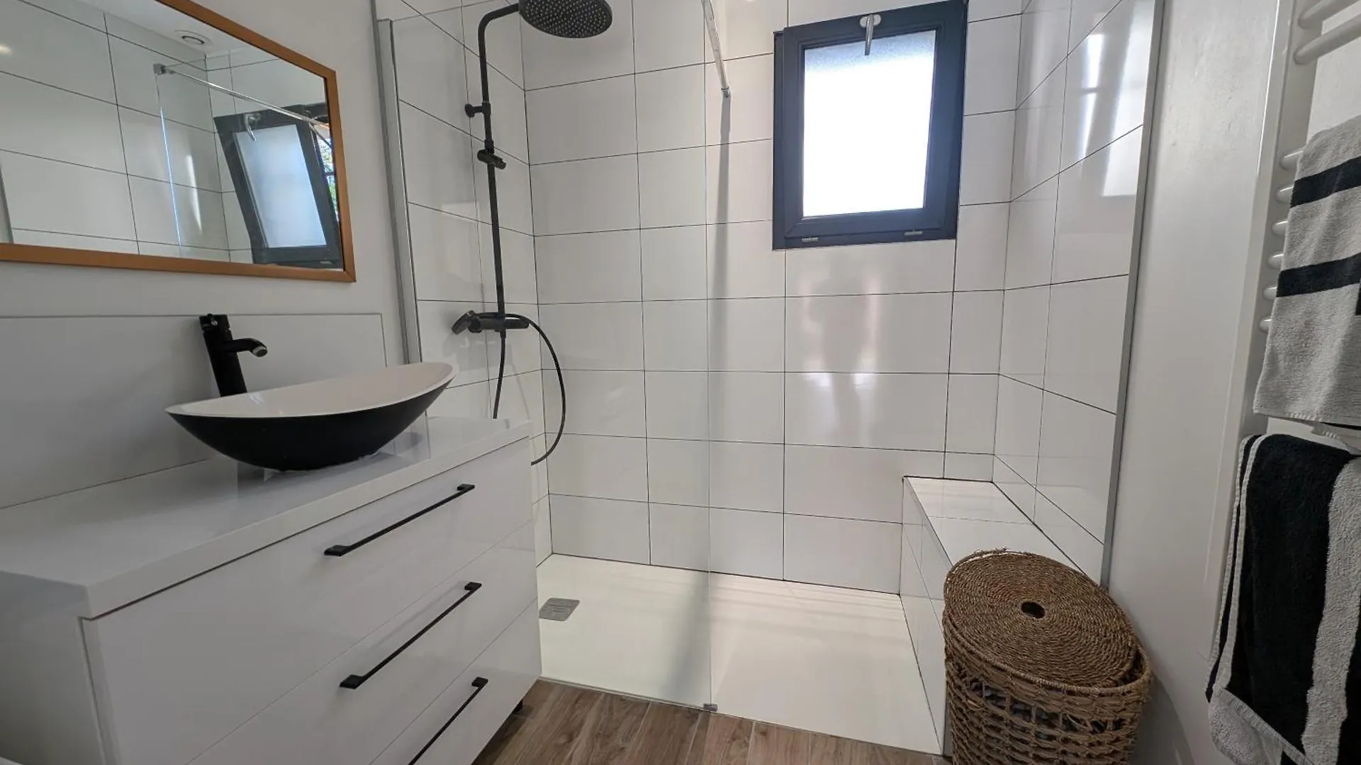 Villa Privative Avec Jardin - 15 Min Valence Châteaubourg